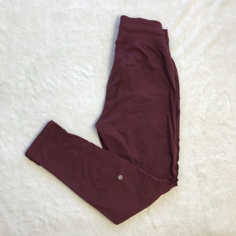 Lululemon, Dance Studio, Mid-Rise Jogger, Size 4